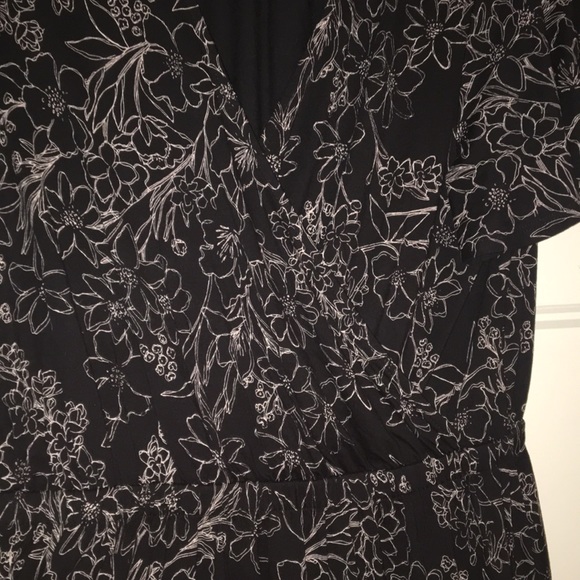 Land’s End wrap dress - Picture 2 of 4